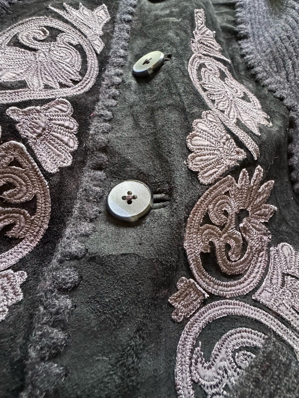 Affluent Sweater Size Small Leather and Wool Vintage Ornate Appliqués - Picture 4 of 5